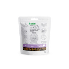 Беззернові ласощі Nature`s Protection SC White Dogs Sensitive Care для юніорів з білим окрасом з лососем, 150 г