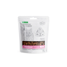 Ласощі Nature`s Protection Superior Care with Poultry Adult Sterilised для стерилізованих котів з птицею, 75 г