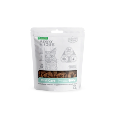 Ласощі Nature`s Protection Superior Care with Poultry Adult Oral Care для котів з птицею, 75 г