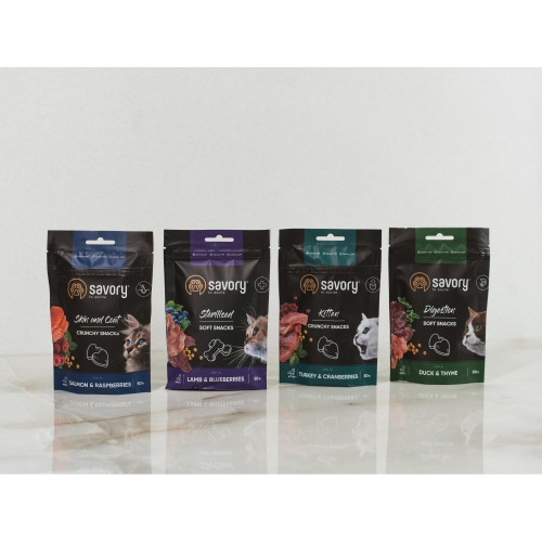 Хрусткі ласощі Savory для здоров`я шкіри та шерсті, лосось із малиною 50 г