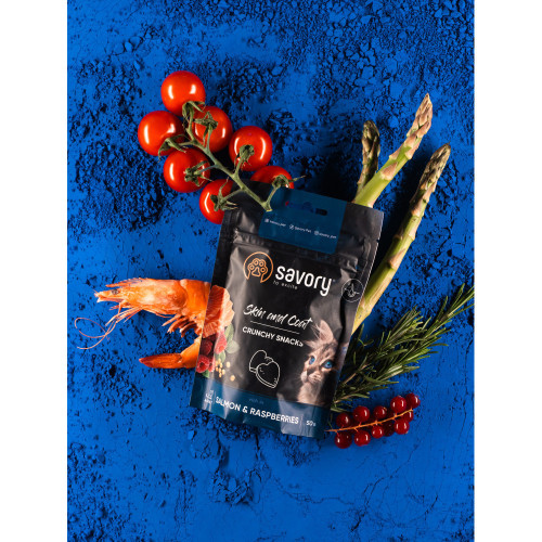 Хрусткі ласощі Savory для здоров`я шкіри та шерсті, лосось із малиною 50 г