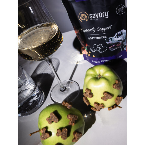 Мягкие лакомства Savory для укрепления иммунитета собак, утка и шиповник, 200 г